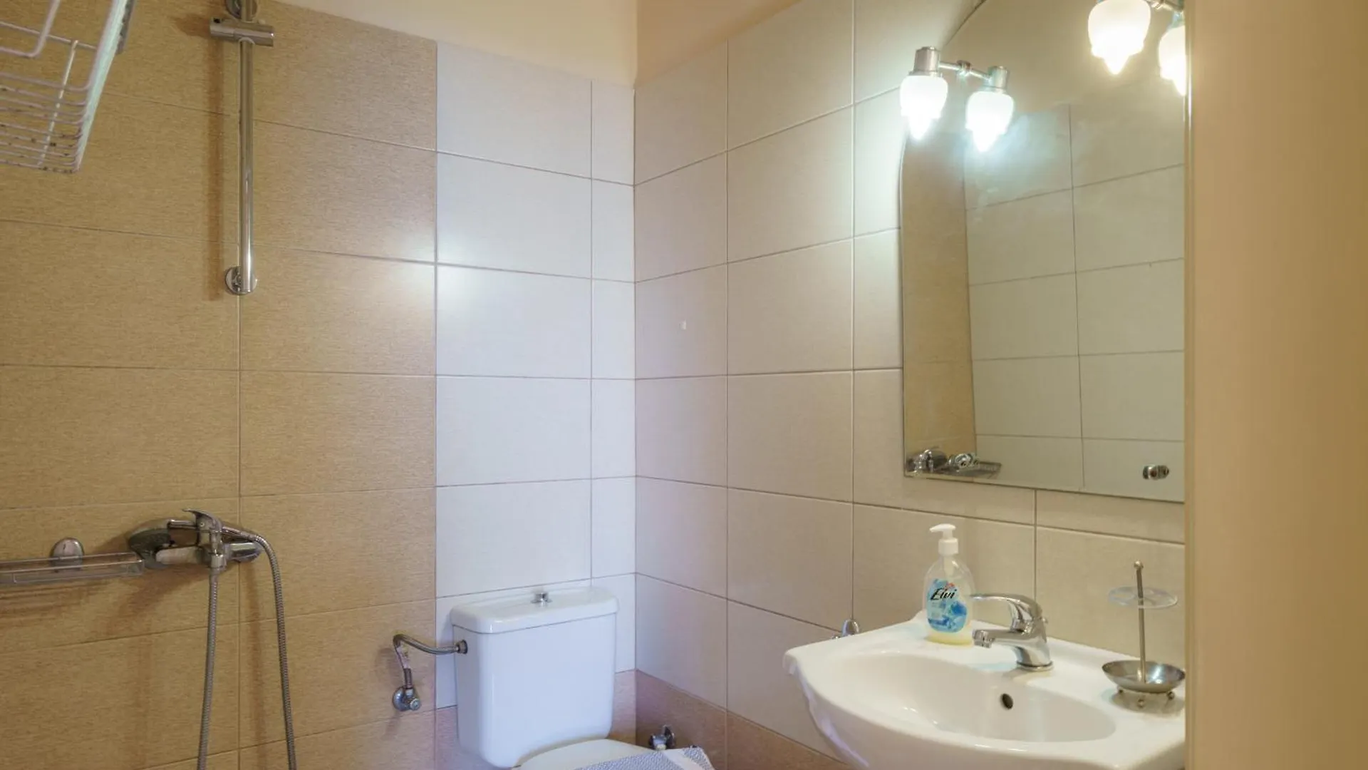 Apartment Ferienwohnung Ramona Lourdata